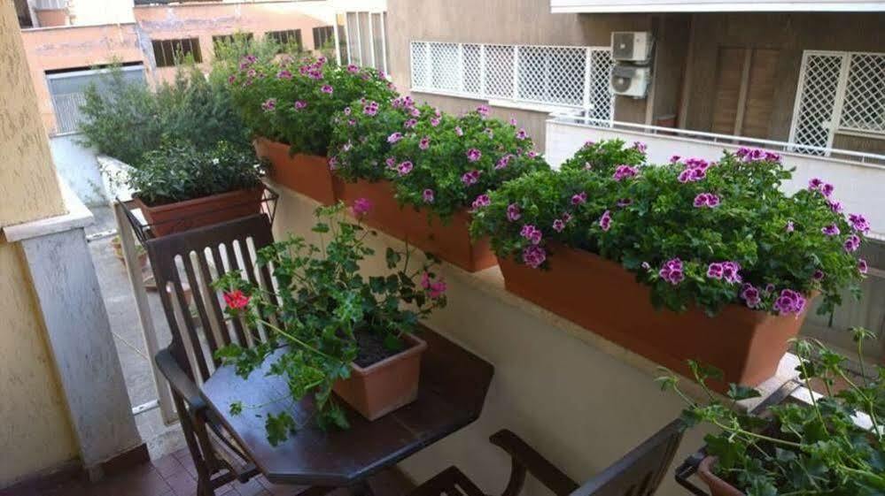 Roma Amor 396 Exteriér fotografie